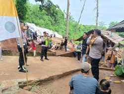 Polsek Kasui Lakukan Patroli KRYD  Pengamanan Libur Tahun Baru 2024 di Wisata Alam Air Terjun