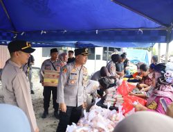Jelang Idul Fitri 1445 H, Polisi Gelar Pasar Murah Ramadhan di Way Kanan Lampung.