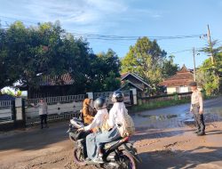 Cegah Tindak Kejahatan, Polsek Kasui Lakukan Pam Rawan Pagi di Kasui Pasar.