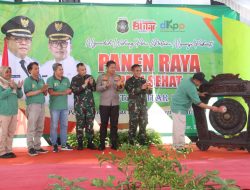 Solidnya Forkopimda Kota Blitar, Gelar Panen Padi Sehat Dan Adat Methik Pari Kota Blitar 2024