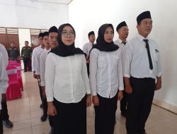 Pelantikan dan Pembekalan Calon Panwaslu Kelurahan/Desa Terpilih di Way Kanan Berlangsung Sukses