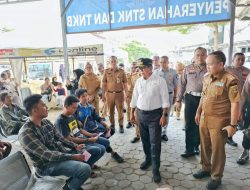 Pj. Gubernur Lampung Tinjau Pelaksanaan Program Keringanan Pajak Kendaraan Bermotor di Kantor Samsat Rajabasa