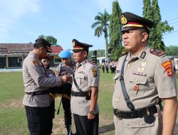 Kapolres Pimpinan Upacara Sertijab Kasat Samapta Polres Way Kanan .