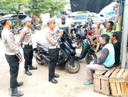 Polres Way Kanan Ajak Pengemudi Ojek Tertib Berlalulintas di Baradatu