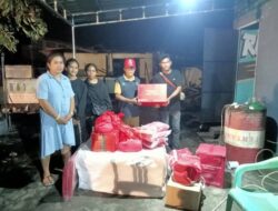 Dinsos Kabupaten Sikka Serahkan Bantuan Kepada Yulius Golfreedo Boba Korban Kebakaran