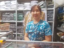 Manfaat Kartu Identitas Anak, Di Toko Sumber Jaya Raya Belanja Pakaian Natal Pun Bisa Dapat Diskon 5 Persen