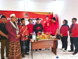 Parosil menyerukan kader partai untuk tetap Bersama rakyat dalam acara hut PDI perjuangan ke 52 tahun