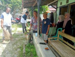 DPC GWI Pesisir Barat Mengadakan Jum’at bersih Di Sektariat Kantor Pasar Mulya Timur