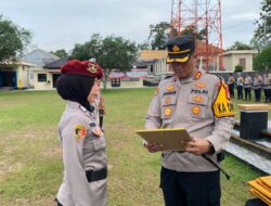Upacara HKN, Kapolres Beri Penghargaan Personel Polri dan Tokoh di Way Kanan.