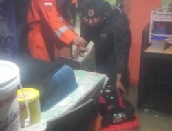 Pemkot Bandar Lampung Bantu Warga Bersihkan Lumpur Sisa Banjir