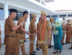 Bupati dan Wakil Bupati Pesisir Barat Disambut Hangat di Sekretariat Pemkab
