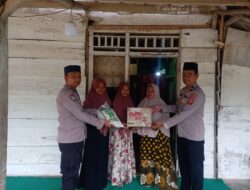 Semarak Ramadhan, Polres Way Kanan Berikan Tali Asih Kepada Anak Yatim di Ponpes Raudatusolihin 6