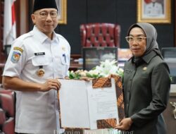 Wakil Bupati Way Kanan Terima Surat Penugasan sebagai Plt. Bupati Dari Gubernur Lampung