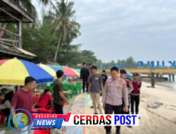 Pleton Siaga Polres Pesisir Barat Laksanakan Patroli Dialogis di Pantai Labuhan Jukung