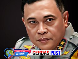 Cerdaspost Lampung – Kapolda Lampung Irjen Pol Helmy Santika mengapresiasi elemen masyarakat dan mahasiswa yang melakukan aksi penyampaian pendapat dengan damai dan kondusif. Pihaknyapun mengajak seluruh elemen masyarakat terus menjaga keamanan dan ketertiban pasca aksi.Senin (1/9/2025).  “Saya atas nama aparat mengucapkan terima kasih karena masyarakat Lampung dan mahasiswa dalam kegiatan menyampaikan aspirasi berjalan aman dan damai,” katanya usai aksi unjuk rasa yang dilakukan sejumlah elemen masyarakat dan juga mahasiswa yang tergabung dalam Aliansi Lampung Melawan, di Bandarlampung.  Helmy mengatakan, pentingnya menjaga semangat kondusifitas di Lampung, tidak hanya saat aksi, tetapi juga dalam kehidupan bermasyarakat sehari-hari,  Sementara itu aparat bertugas tetap bersiaga melanjutkan dan melaksanakan kewajiban menjaga ketertiban dan keamanan di tengah masyarakat Provinsi Lampung. Sedangkan untuk tuntutan masa aksi melalui rekomendasi yang diberikan mahasiswa akan ditindak lanjuti oleh pemerintah daerah lampung, yakni Gubernur Lampung ke pemerintah pusat sebagaimana keinginan dari Masa aksi.  “Ini yang menjadi momentum Bersama Dan yang paling penting lagi adalah ke depan situasi harus berjalan dengan baik. Harus,” kata dia. Sementara itu, Gubernur Lampung Rahmat Mirzani Djausal menegaskan bahwa aspirasi dari masyarakat telah diterima dan segera ditindaklanjuti ke pemerintah pusat. “Kami telah berkomunikasi dengan mahasiswa dan masyarakat yang sangat luar biasa. Sesuai amanat konstitusi, kami harus menjaga dan melindungi hak mereka bersuara. Dan kami telah terima aspirasinya yang diteruskan ke pemerintah pusat,” kata dia.  Dia pun mengucapkan terima kasih kepada masyarakat Lampung yang telah menyampaikan aspirasinya dengan damai dan aman hingga selesai.  “Kami apresiasi kepada mahasiswa dan masyarakat karena aksi mereka berjalan damai tidak seperti daerah lain, artinya Lampung masih punya harapan agar provinsi ini lebih baik,” kata dia. Sementara itu Ketua BEM Unila Amar mengatakan bahwa tuntutan dalam aksi ini ada sepuluh dan Gubernur harus menyampaikan ini ke pemerintah pusat.  “Dari sepuluh tuntutan tersebut ada satu yang paling penting yakni sahkan Undang-undang perampasan aset,” kata dia.  Menurutnya, UU perampasan aset harus segera disahkan agar cita-cita Indonesia Emas 2045 dapat tergapai seutuhnya tanpa adanya korupsi. “Kalau UU disahkan maka koruptor akan jera, sehingga apa yang dicita-citakan pemerintah Indonesia Emas 2045 akan tercapai,” kata dia.