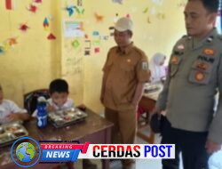 *Kanitbinmas Polsek Banjit Monitoring Makan Bergizi Gratis di SDN 01 Banjit*