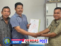 Lengkapi Legalitas, GWI Pesisir Barat Terima SKK dari Kesbangpol