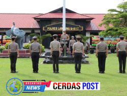Kapolres Lampung Barat Pimpin Upacara Kenaikan Pangkat 40 Personel
