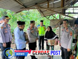 Kolaborasi dengan Baznas, Polres Way Kanan Salurkan Zakat kepada Warga dan Bingkisan Ramadhan