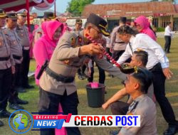 Kapolres Way Kanan Pimpin Upacara Kenaikan Pangkat 44 personel Periode 1 Juli 2026*