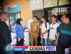 Usai Pimpin Upacara Hari Lahir Pancasila, Bupati  Way Kanan Tinjau Pelayanan Samsat Way Kanan